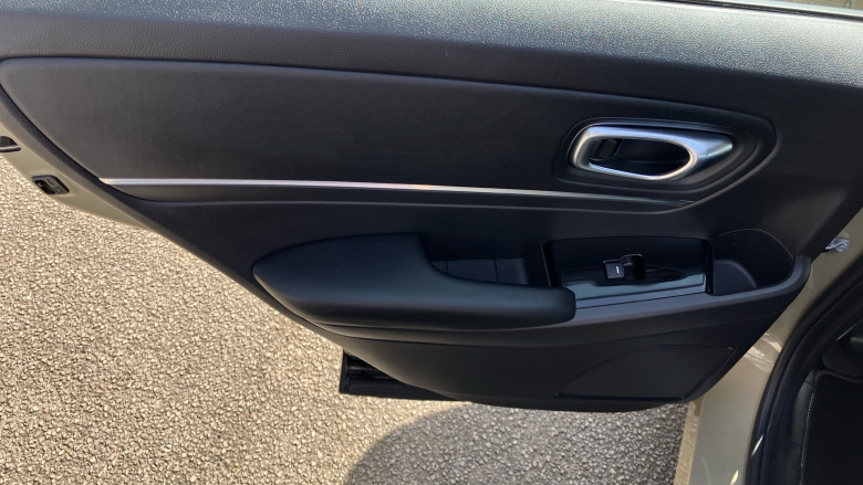 Honda HR-V 1.5 eHEV Advance 5dr CVT Hybrid Hatchback